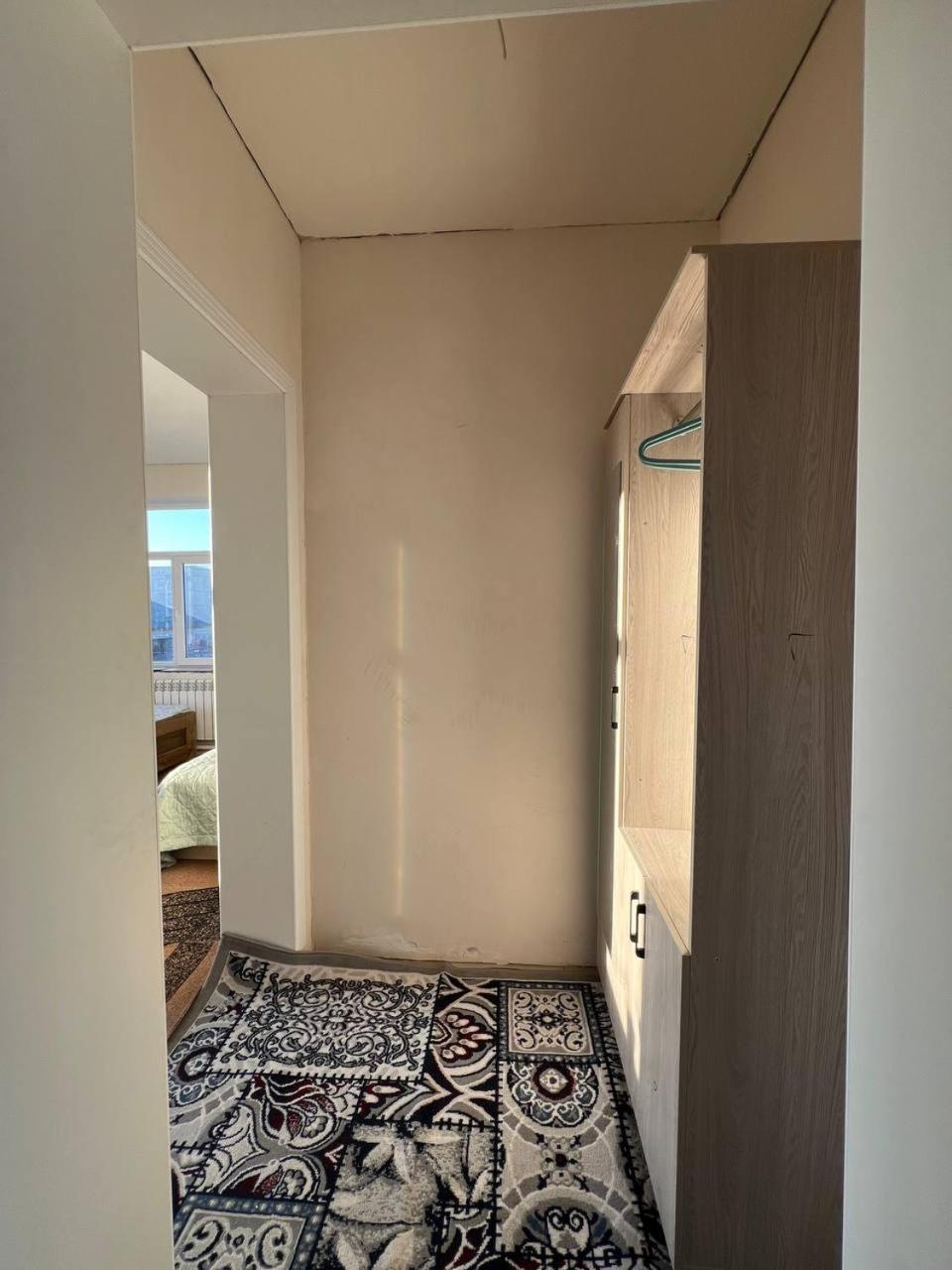 Emir Guest House In Karakol Chambre photo